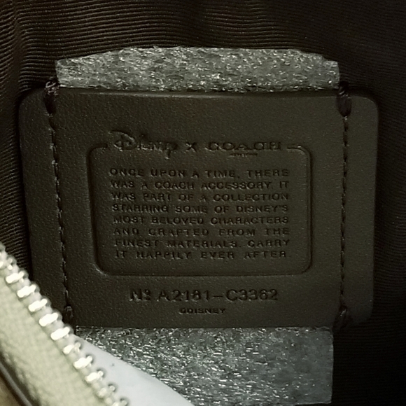 LAST 1! COACH Disney Princess Tiana Wristlet - Picture 8 of 8